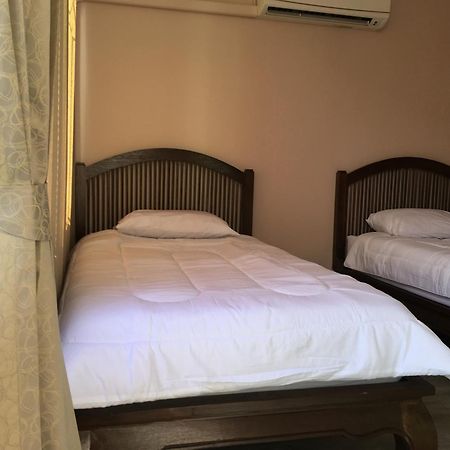 The Grand Palace Hostel Bangkok Exterior photo