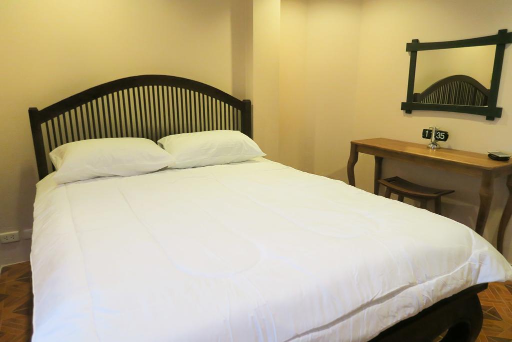 The Grand Palace Hostel Bangkok Room photo