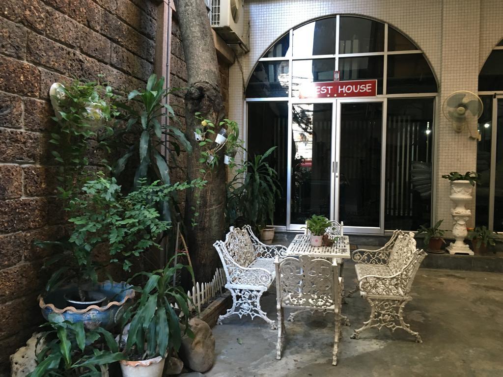 The Grand Palace Hostel Bangkok Exterior photo